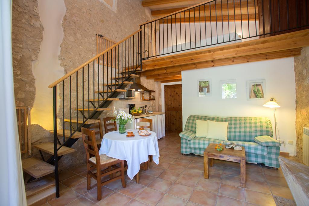 Agroturismo Es Pla De Llodra 마나코르 객실 사진